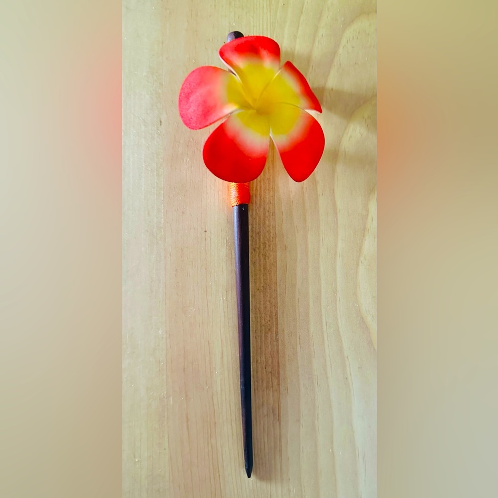 Beautiful flower pin for hair bun!